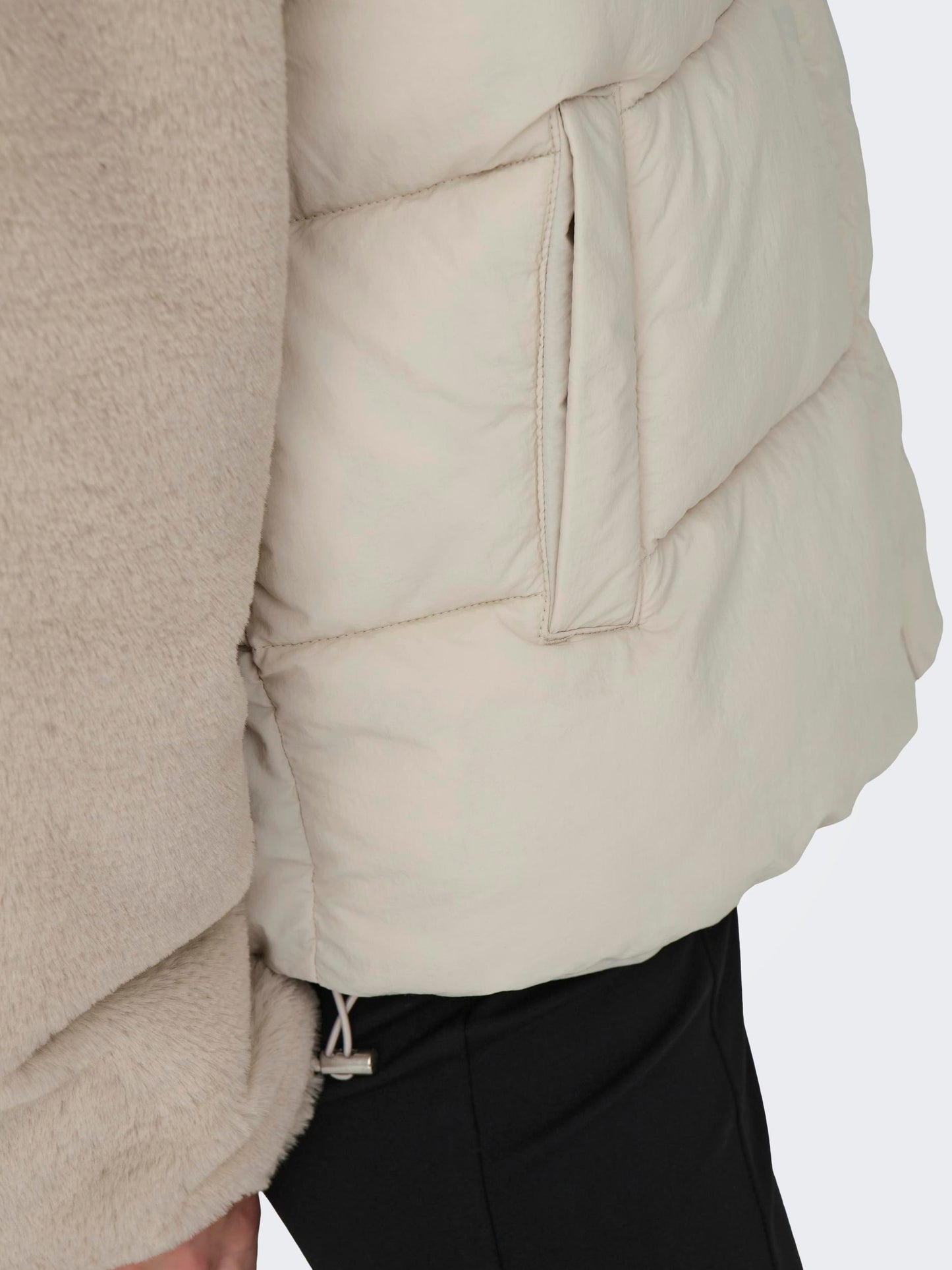 ONLWANJA FUR PUFFER MIX JACKET CC OTW