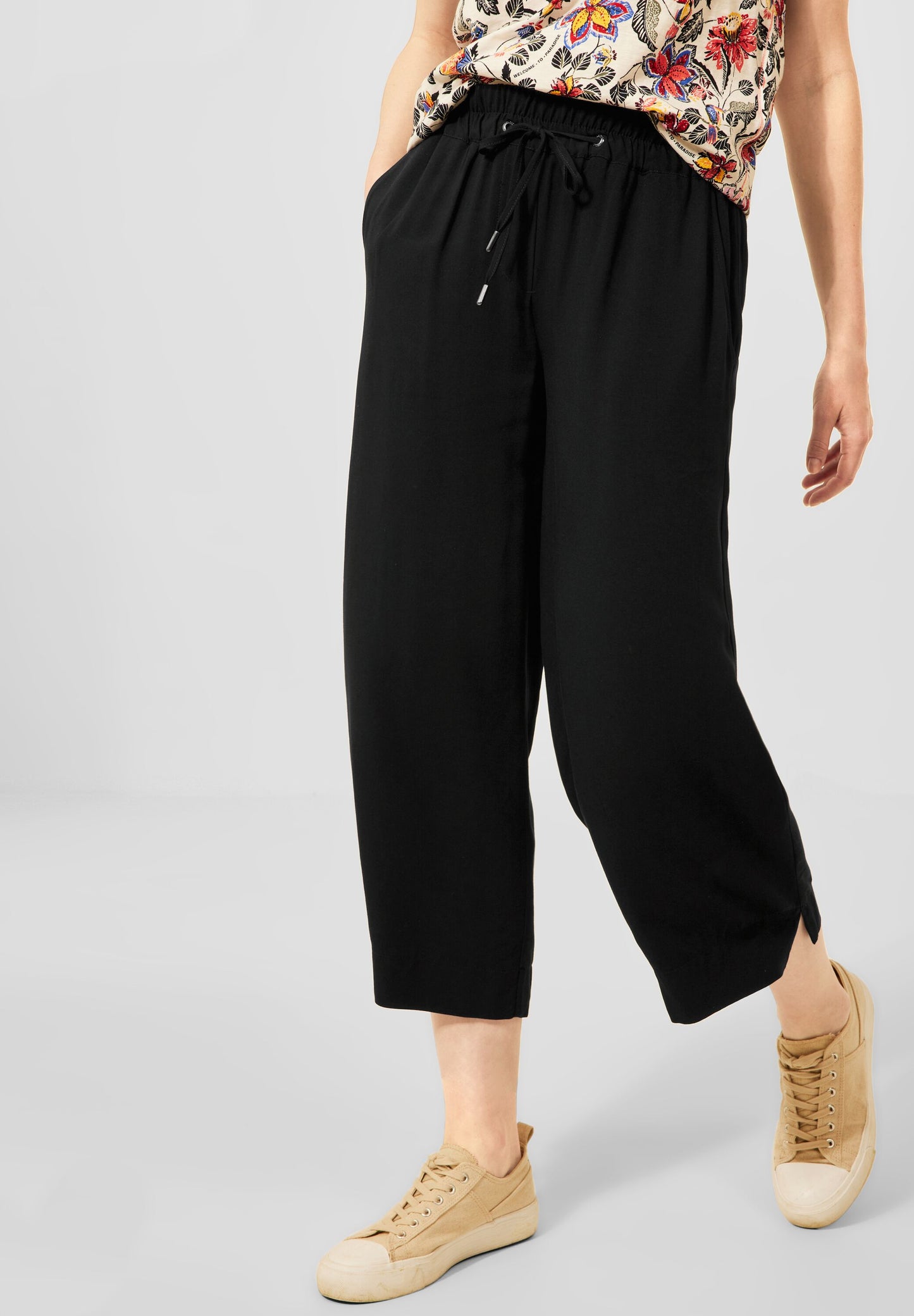 Casual Fit Hose