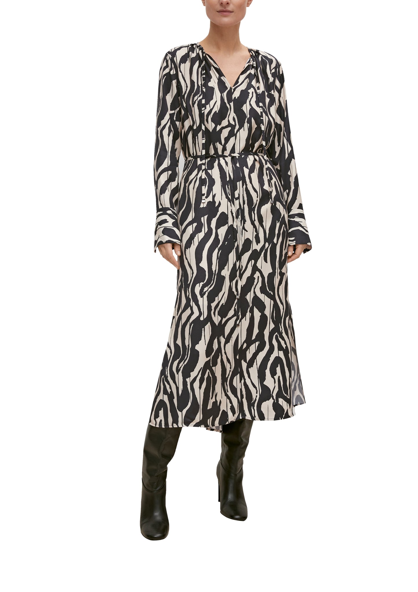 Kleid Comma