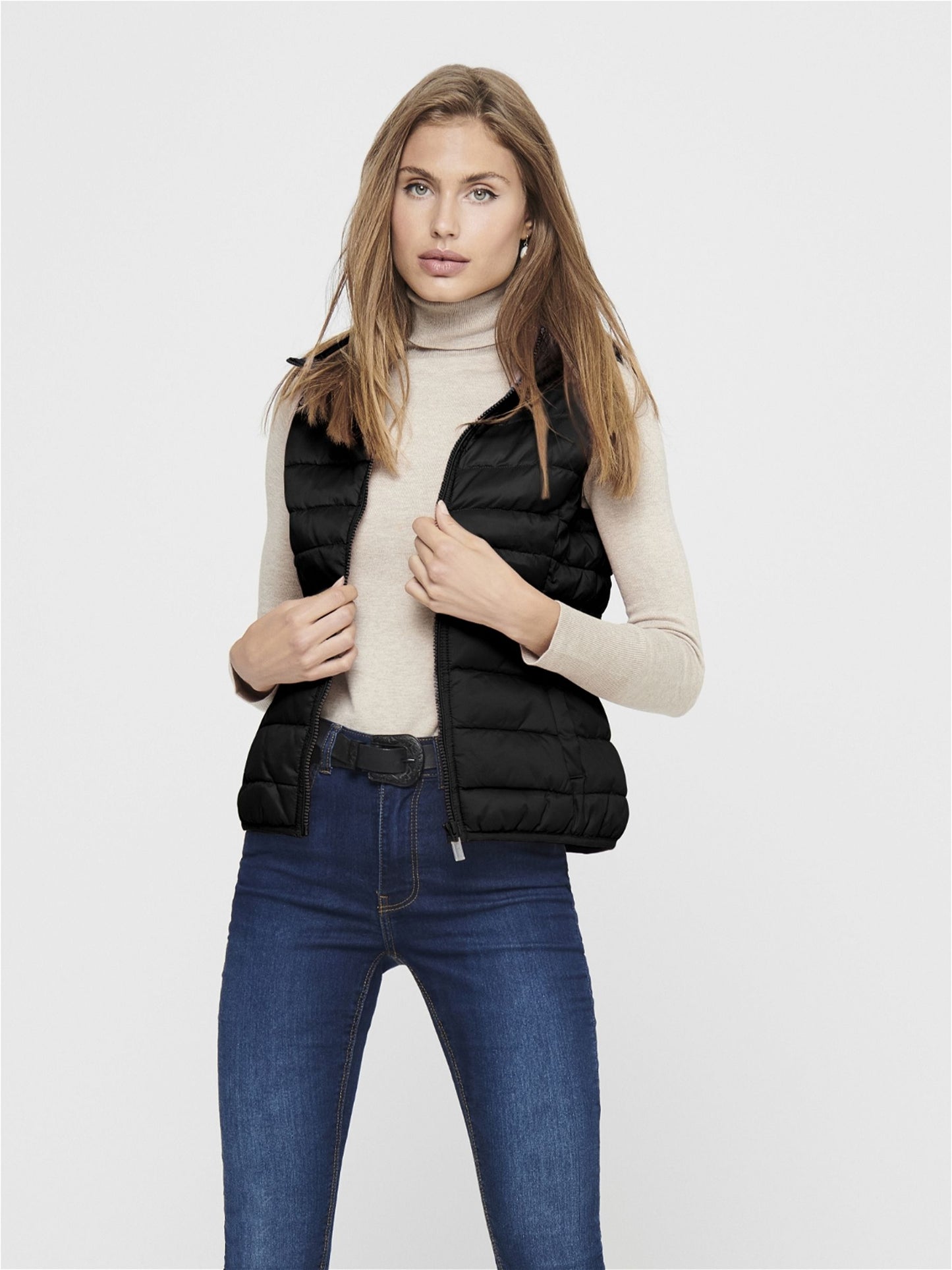 Only 'NEWTAHOE HOOD WAISTCOAT'