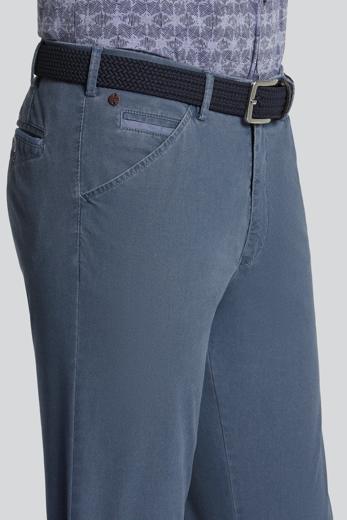 Chicago Leichte 3D-Jeans light-blue-stone