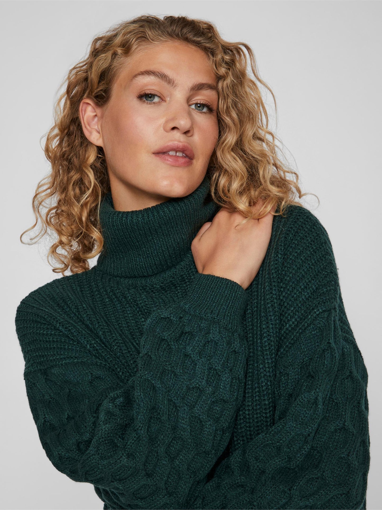 VIOA ROLLNECK L/S DETAIL KNIT TOP/BF