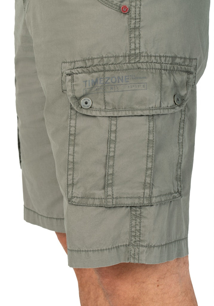 Loose MaguireTZ Cargo Shorts incl. belt