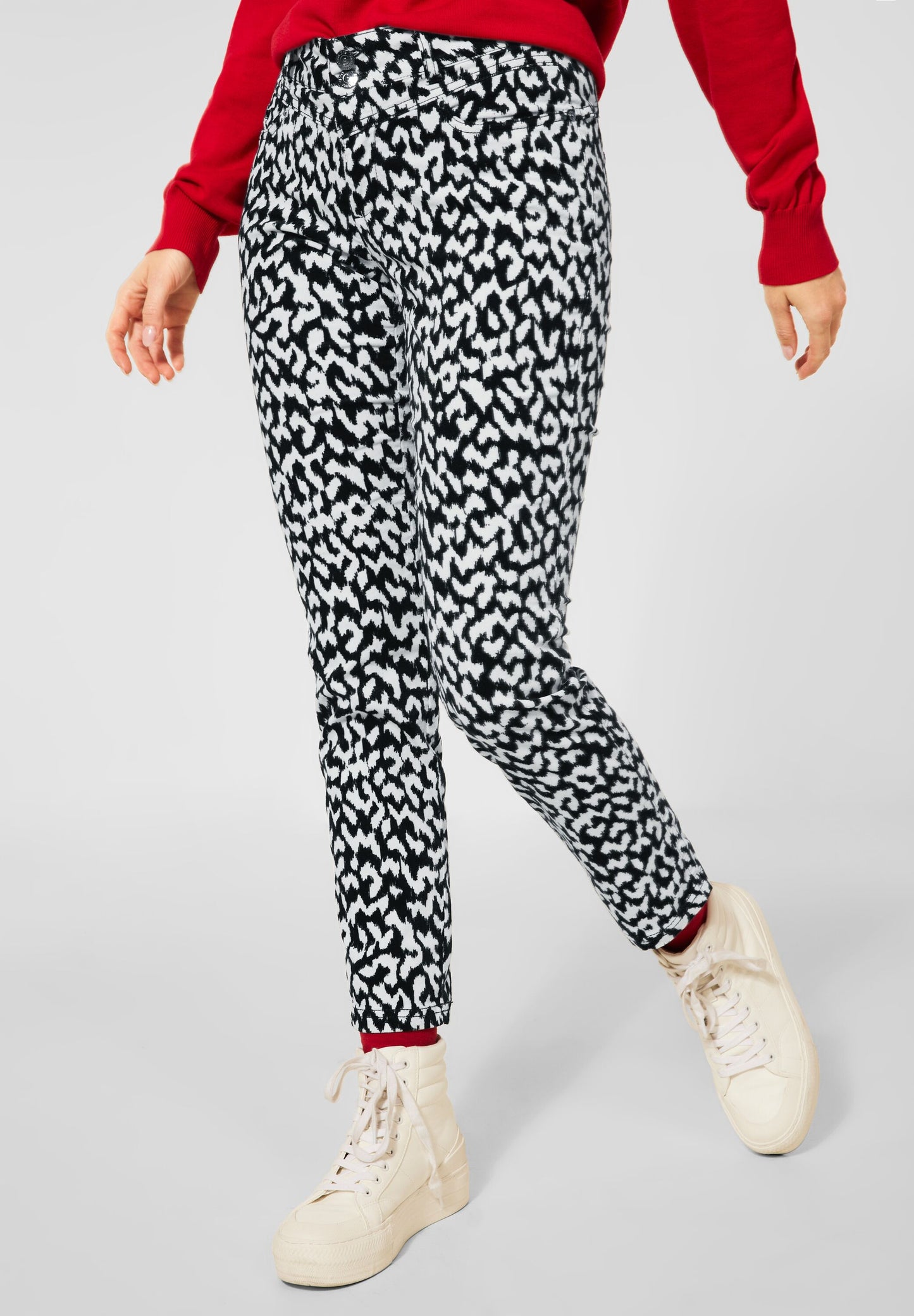 Casual Fit Hose mit Print