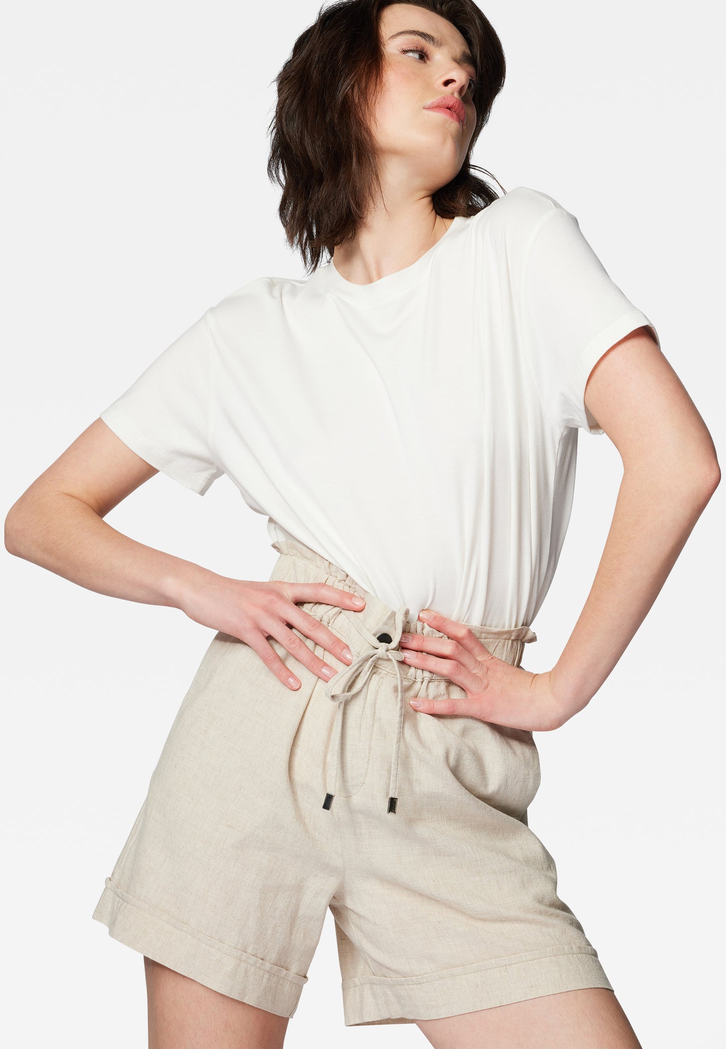 LINEN SHORTS