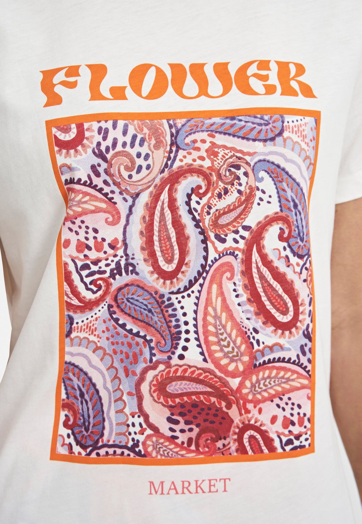 T-Shirt Paisley Print